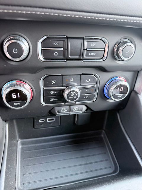 2022 GMC Yukon SLE Kerrville TX
