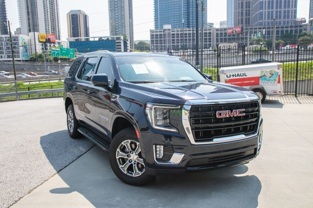 2022 GMC Yukon SLE