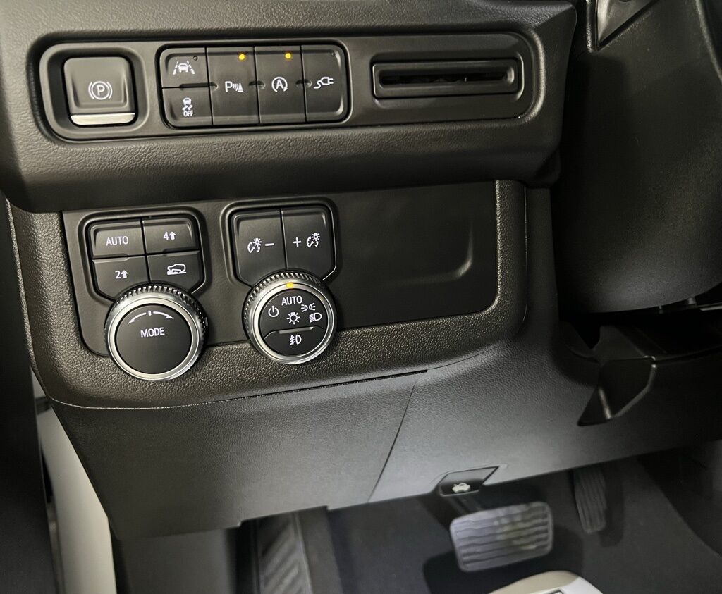 2022 GMC Yukon SLE Highlands Ranch CO