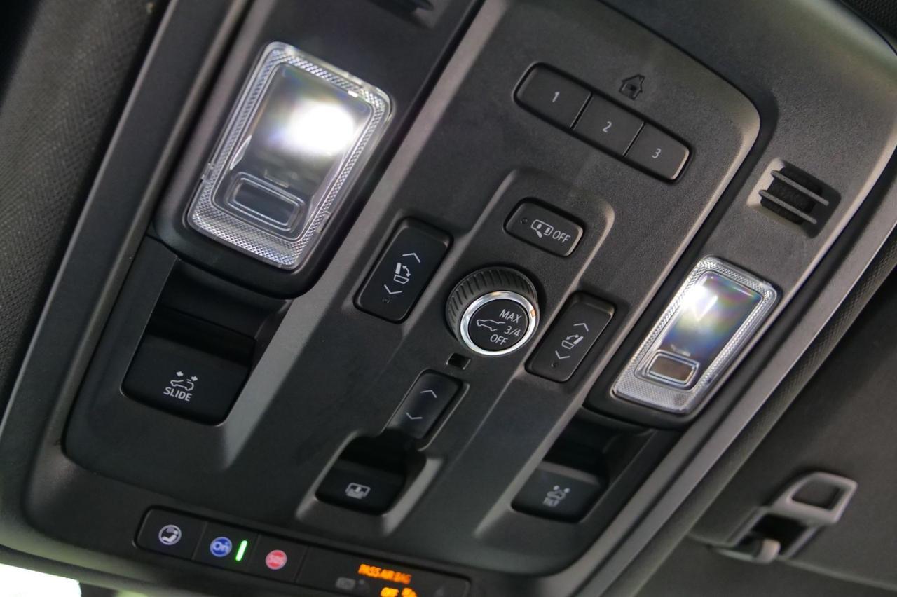 2022 GMC Yukon SLT 4WD / Premium Package / Rear Entertainment! Lincolnton NC