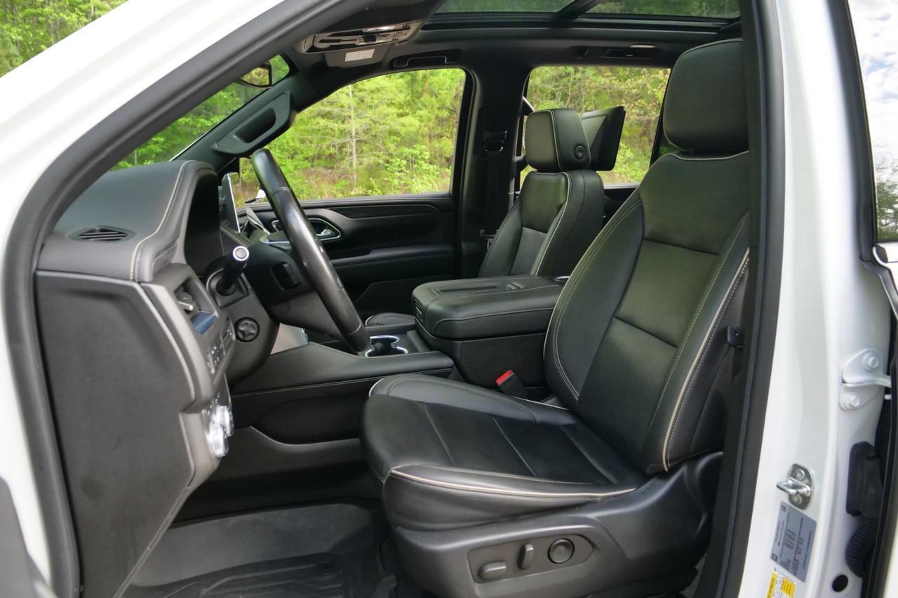 2022 GMC Yukon SLT 4WD / Premium Package / Rear Entertainment! Lincolnton NC