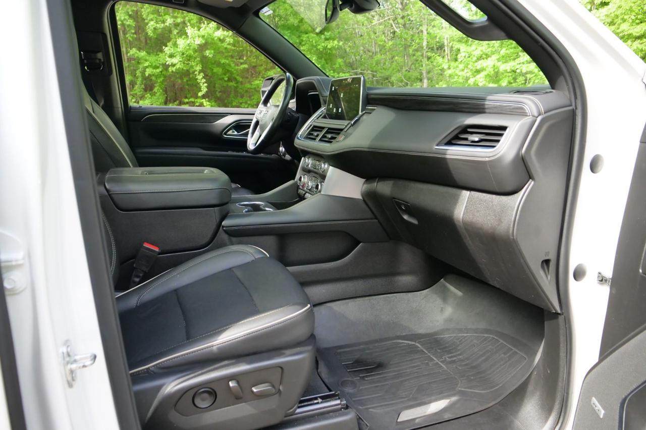 2022 GMC Yukon SLT 4WD / Premium Package / Rear Entertainment! Lincolnton NC