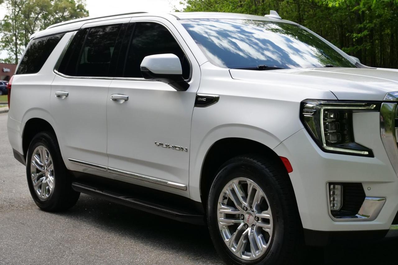 2022 GMC Yukon SLT 4WD / Premium Package / Rear Entertainment! Lincolnton NC