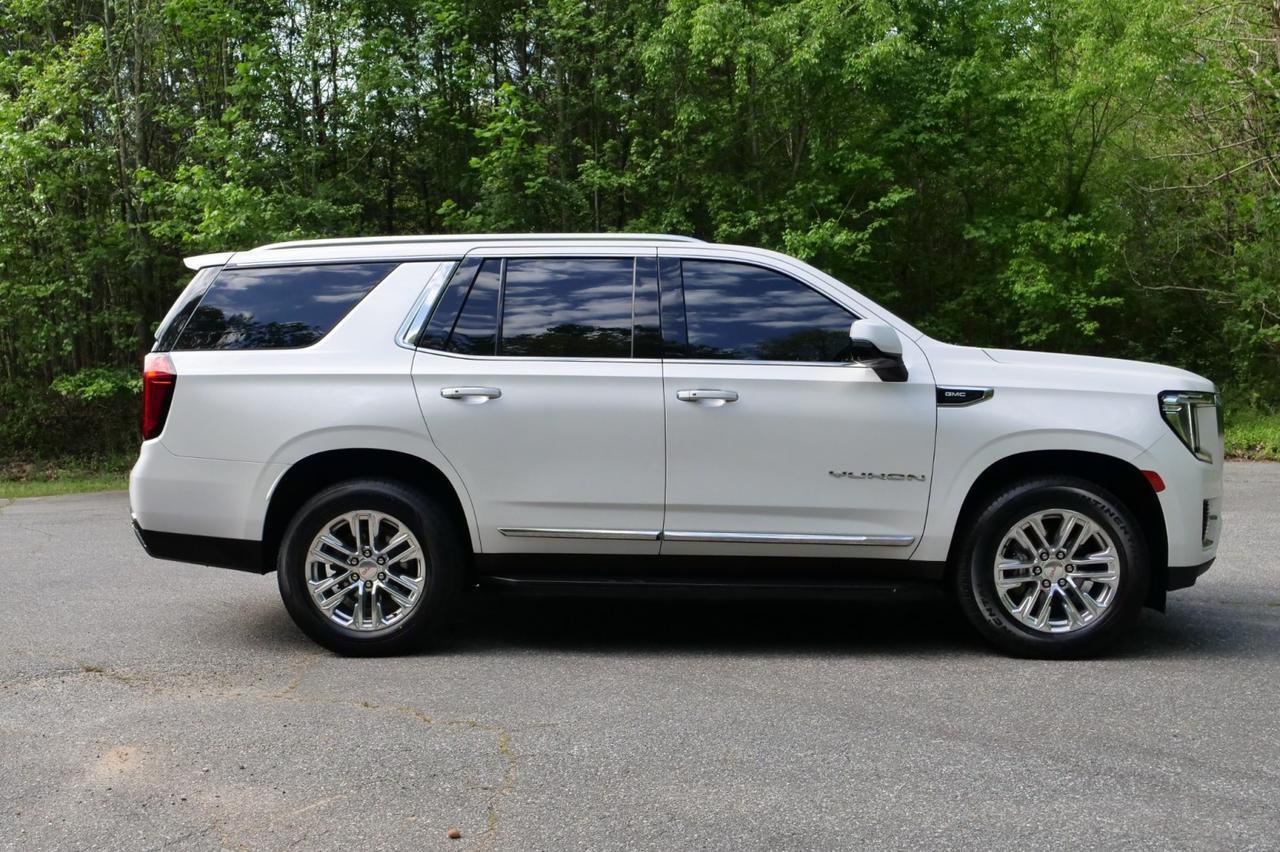 2022 GMC Yukon SLT 4WD / Premium Package / Rear Entertainment! Lincolnton NC