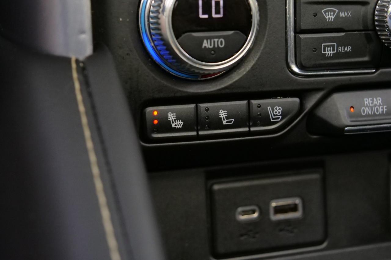 2022 GMC Yukon SLT 4WD / Premium Package / Rear Entertainment! Lincolnton NC