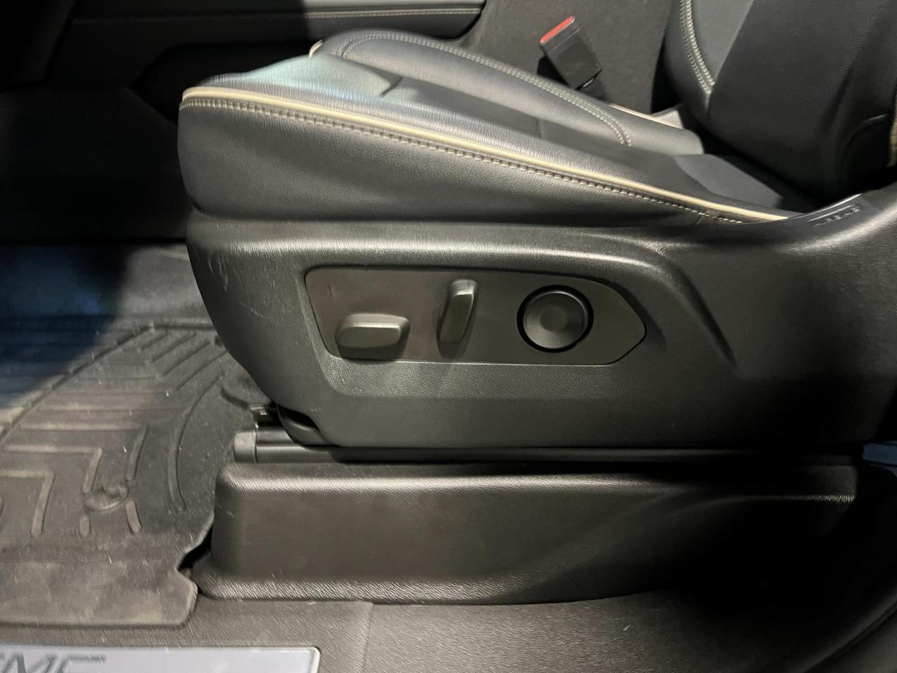 2022 GMC Yukon SLT Parker CO