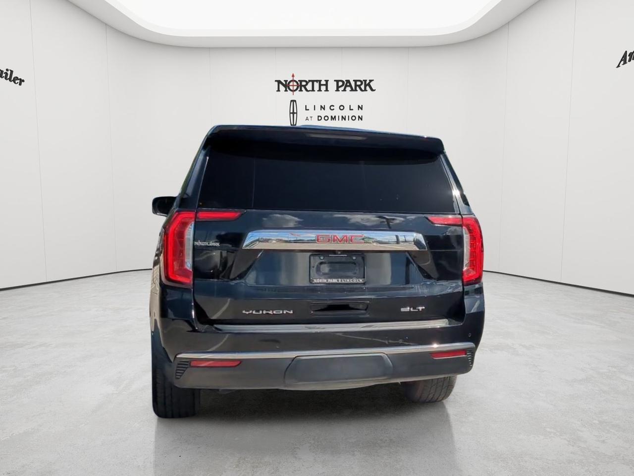 2022 GMC Yukon SLT