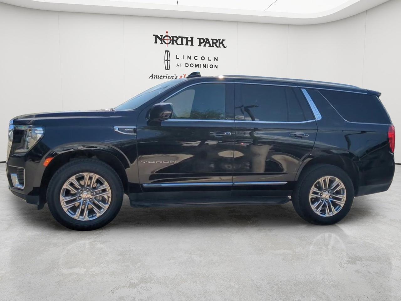 2022 GMC Yukon SLT