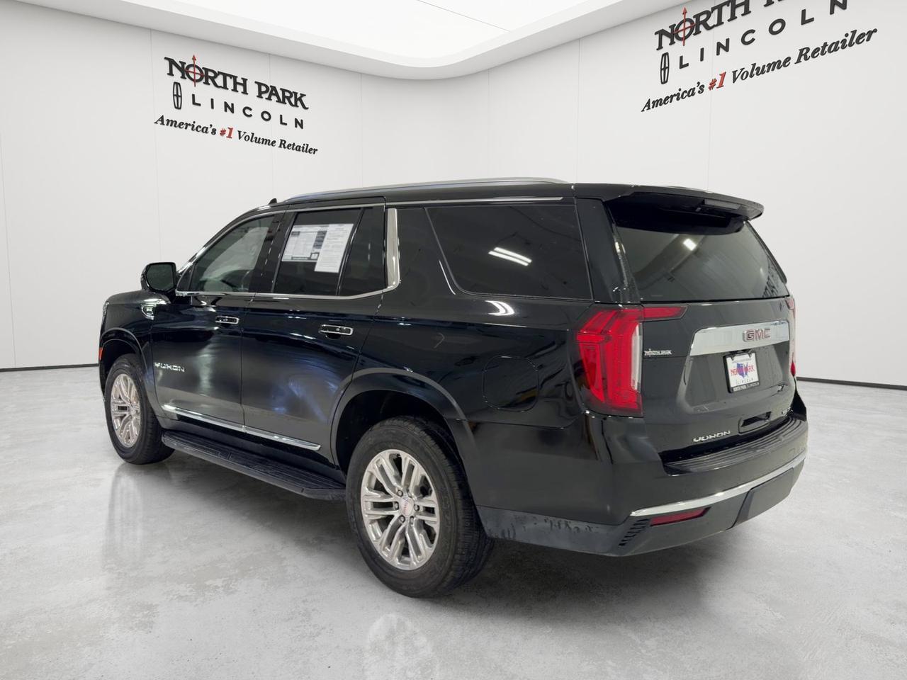 2022 GMC Yukon SLT