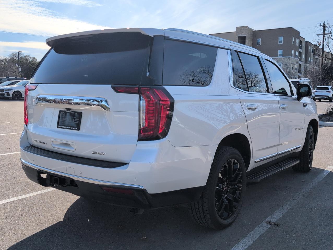 2022 GMC Yukon SLT