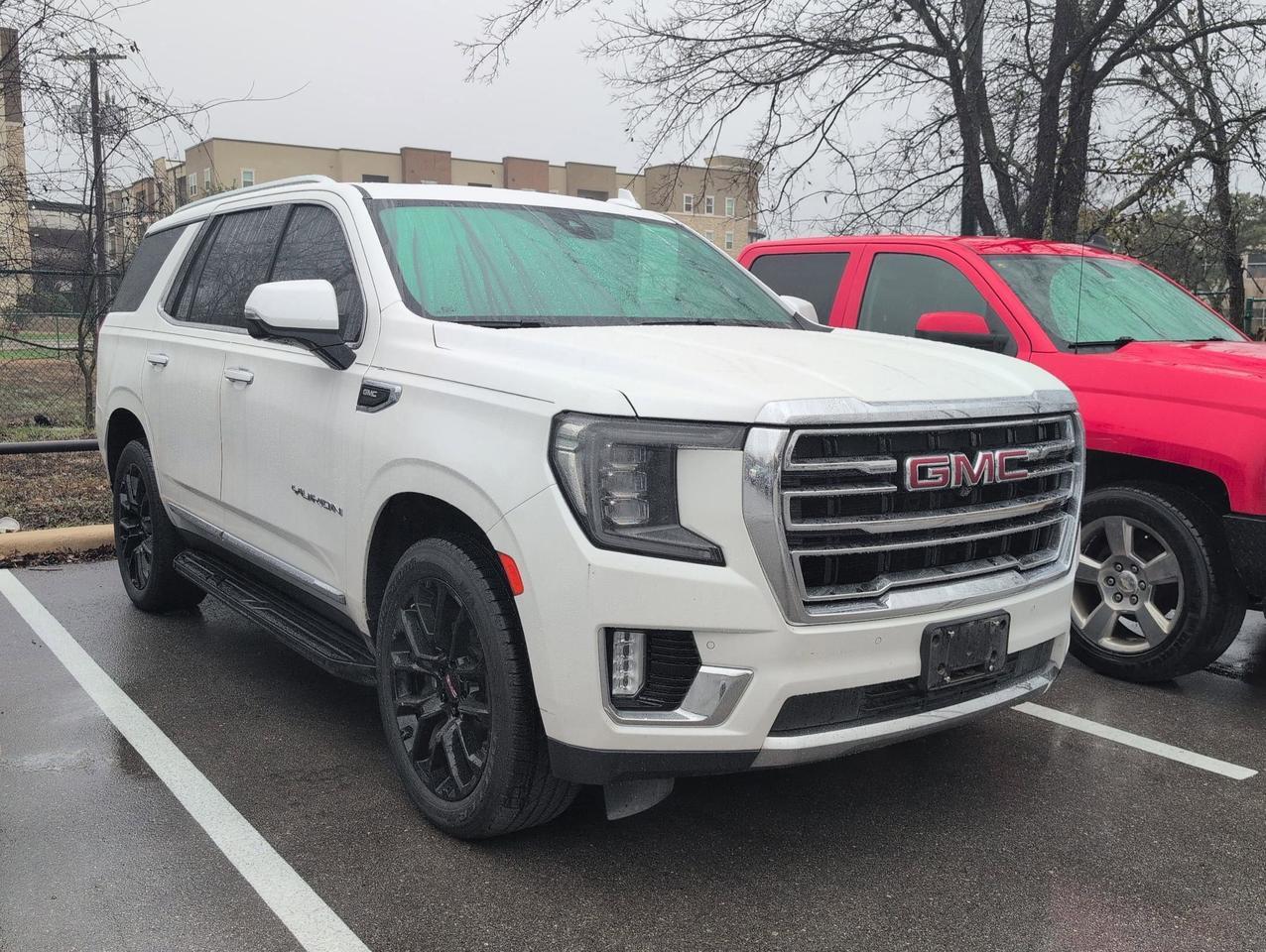 2022 GMC Yukon SLT