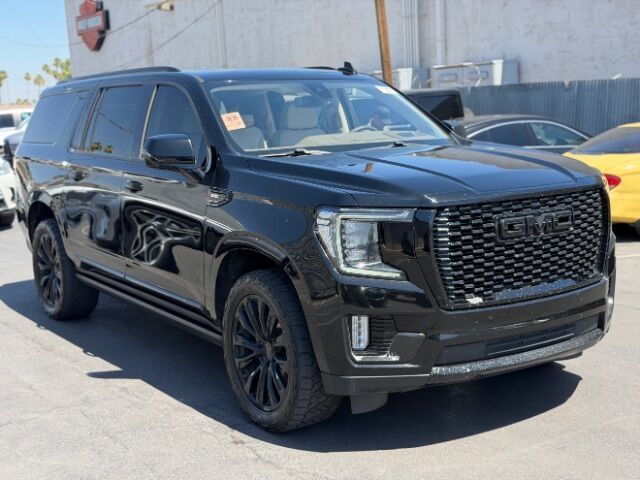 2022 GMC Yukon XL 4WD Denali