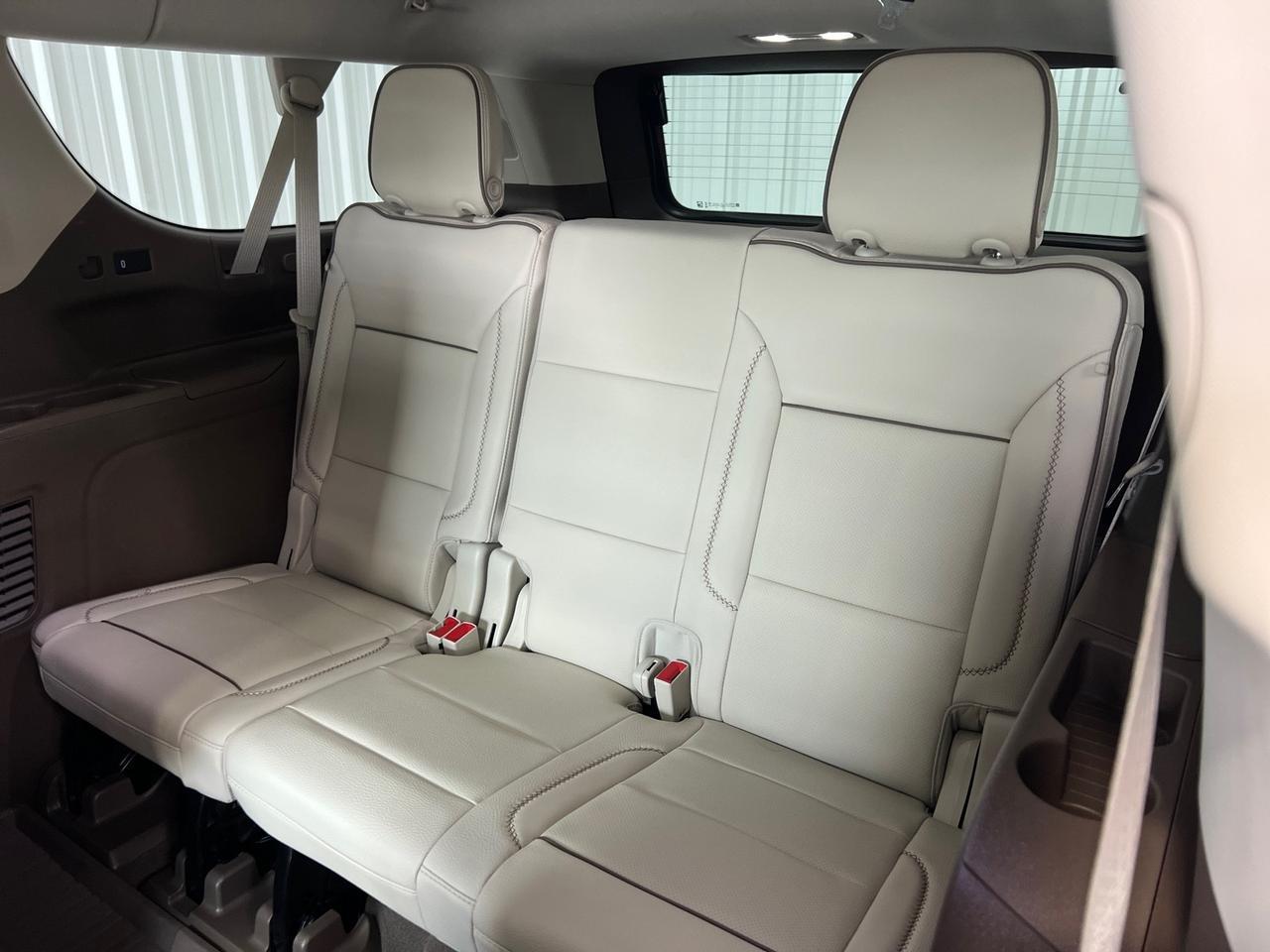 2022 GMC Yukon XL 4x4, Denali, Power Borads, Pano Roof, 22in Wheels Houston TX