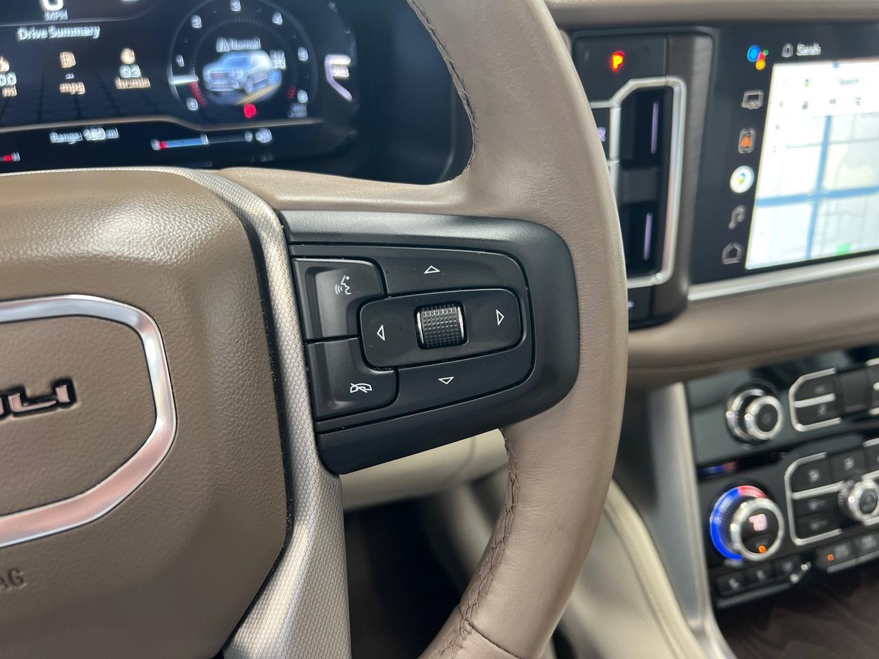 2022 GMC Yukon XL 4x4, Denali, Power Borads, Pano Roof, 22in Wheels Houston TX