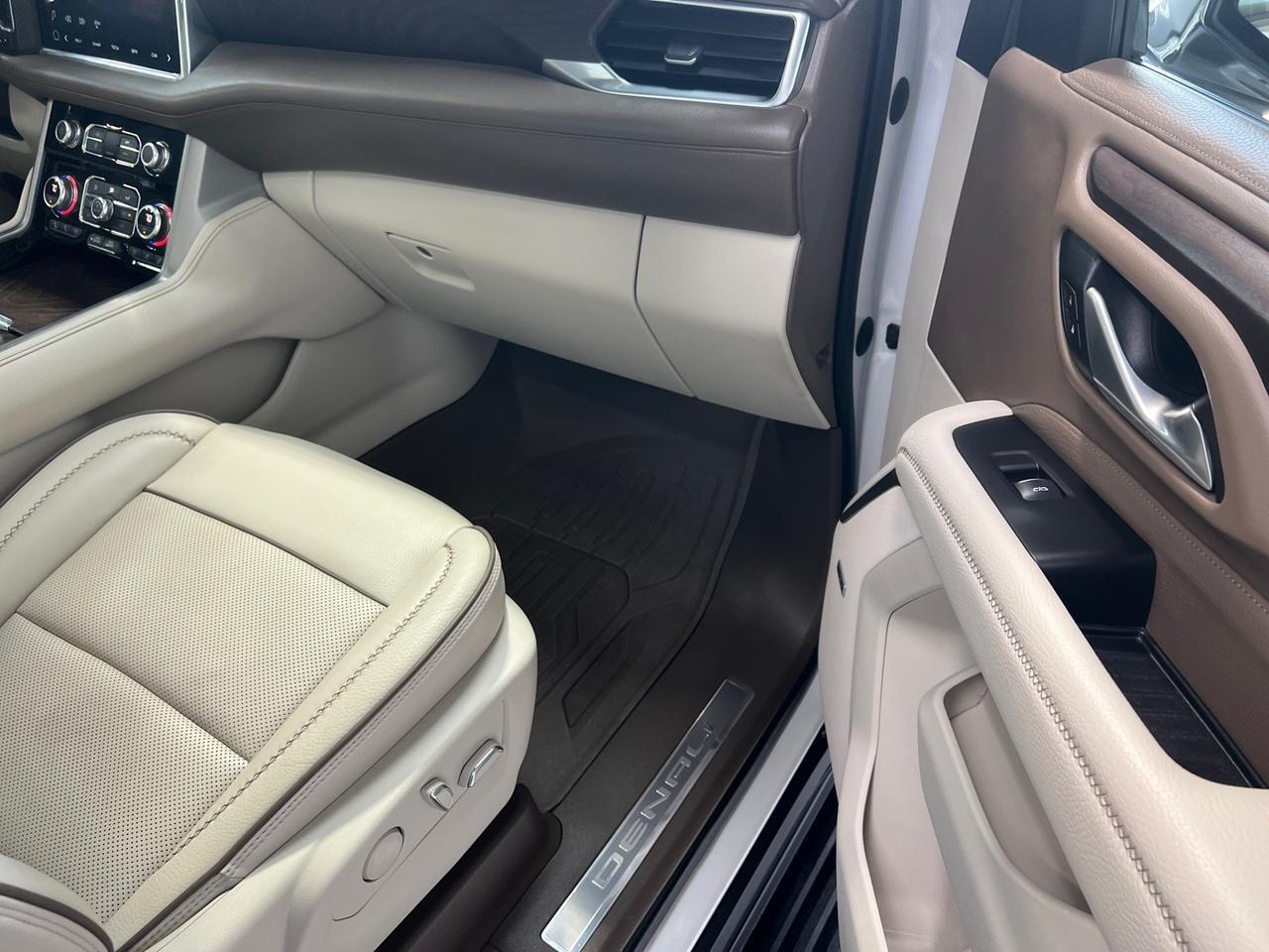 2022 GMC Yukon XL 4x4, Denali, Power Borads, Pano Roof, 22in Wheels Houston TX