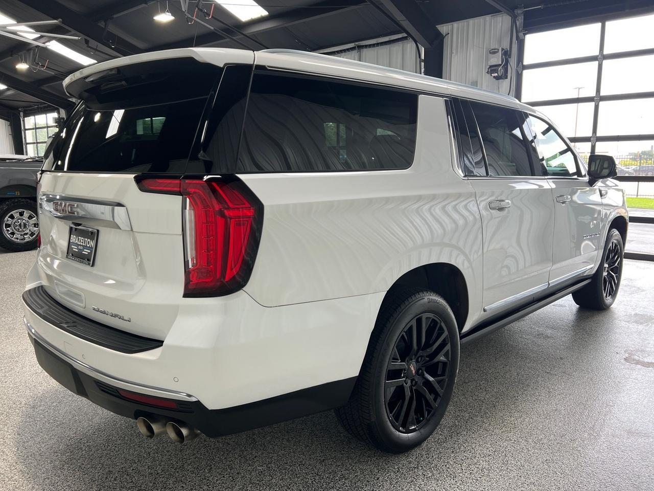 2022 GMC Yukon XL 4x4, Denali, Power Borads, Pano Roof, 22in Wheels Houston TX