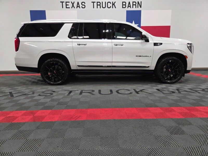 2022 GMC Yukon XL Denali 3.0L Duramax Diesel GPS Camera Sunroof 22in Nitto FREE WARRANTY Arlington TX