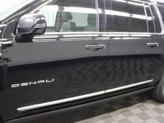 2022 GMC Yukon XL Denali 4WD 7 Passenger Fond du Lac WI