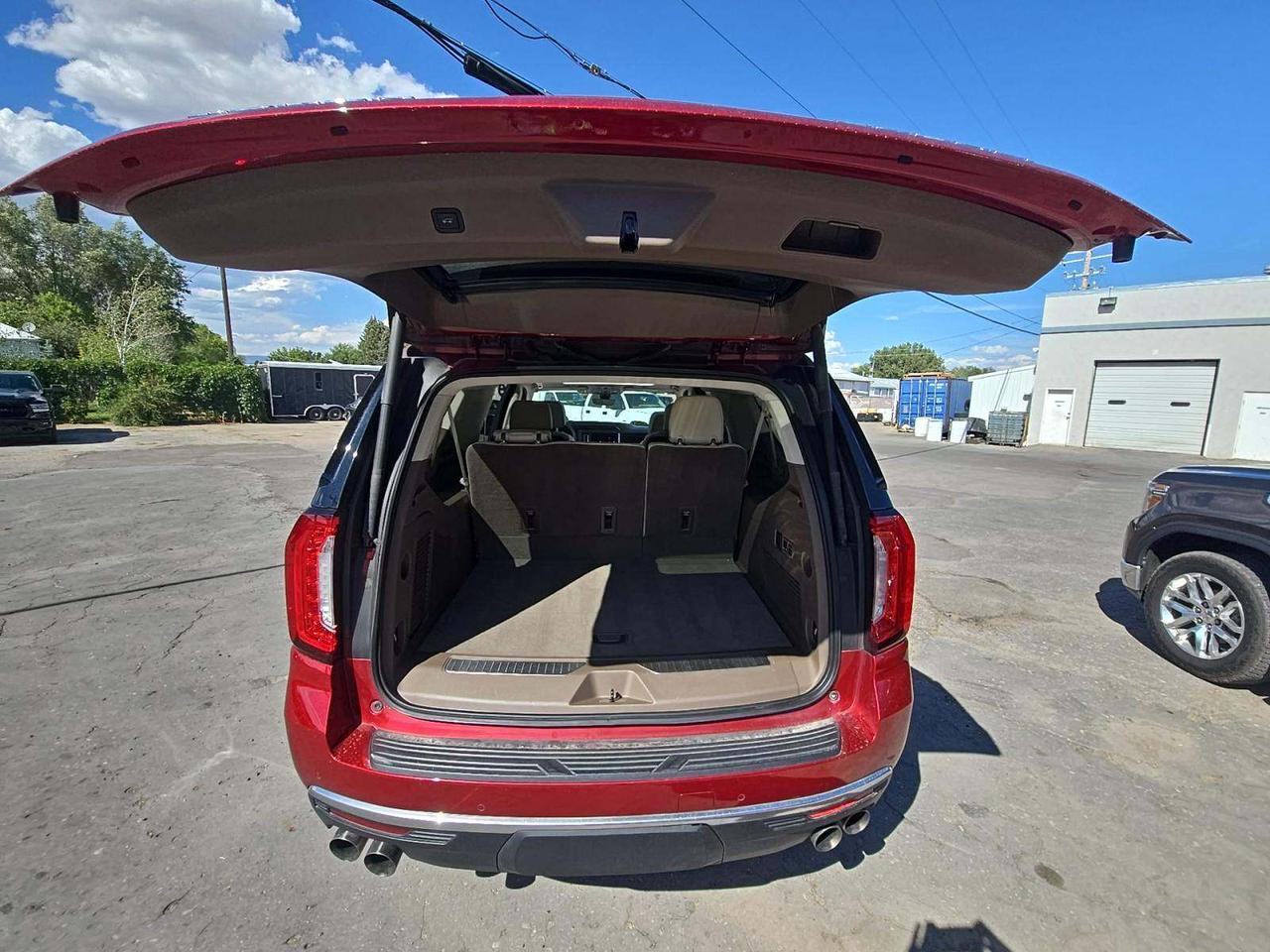 2022 GMC Yukon XL Denali Knoxville TN