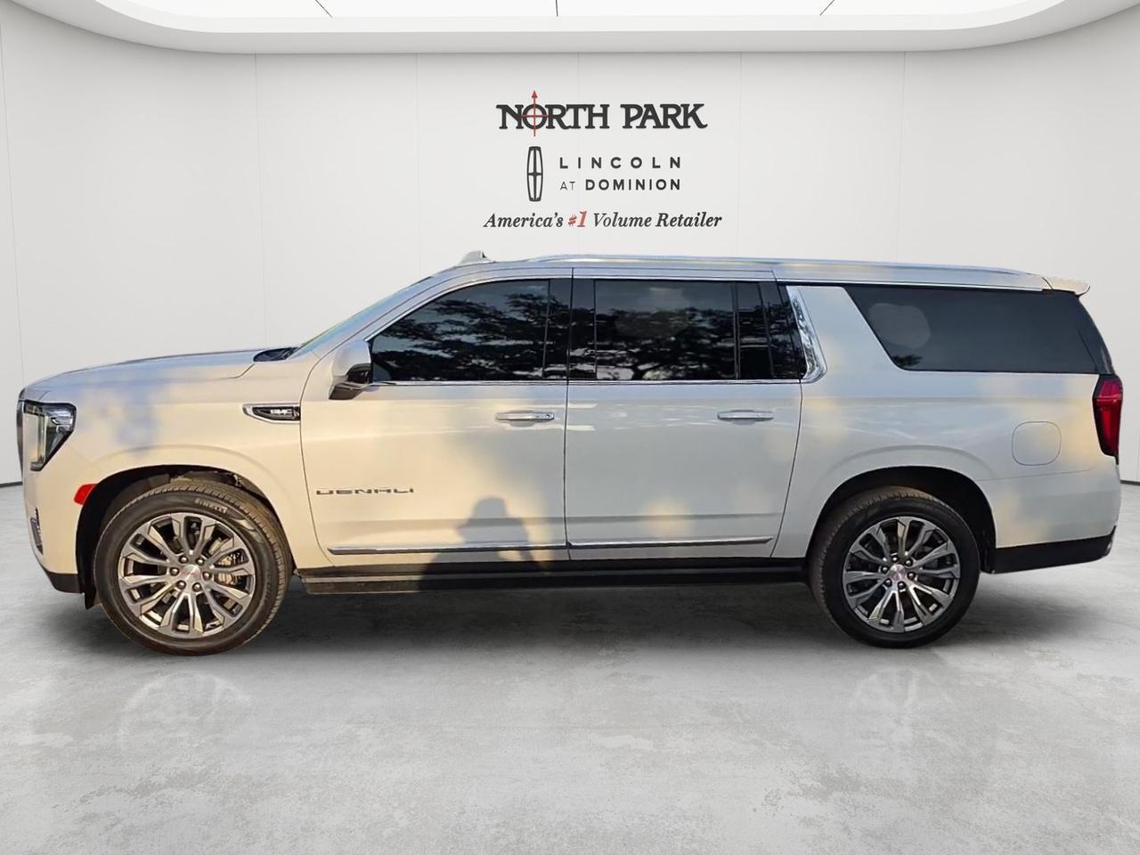 2022 GMC Yukon XL Denali