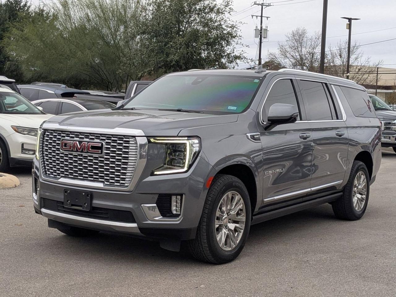 2022 GMC Yukon XL Denali