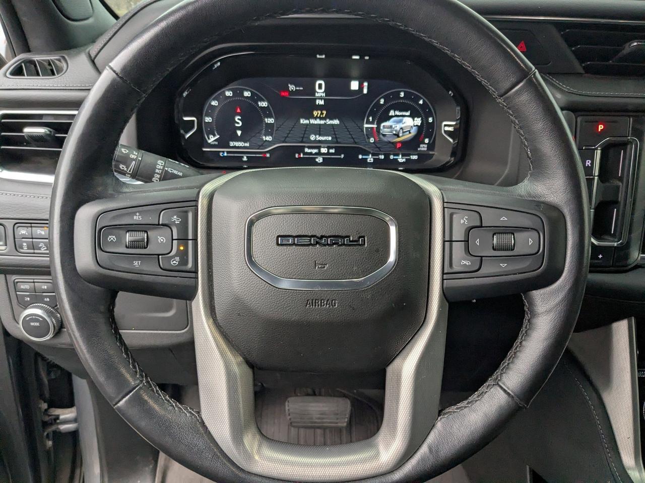 2022 GMC Yukon XL Denali