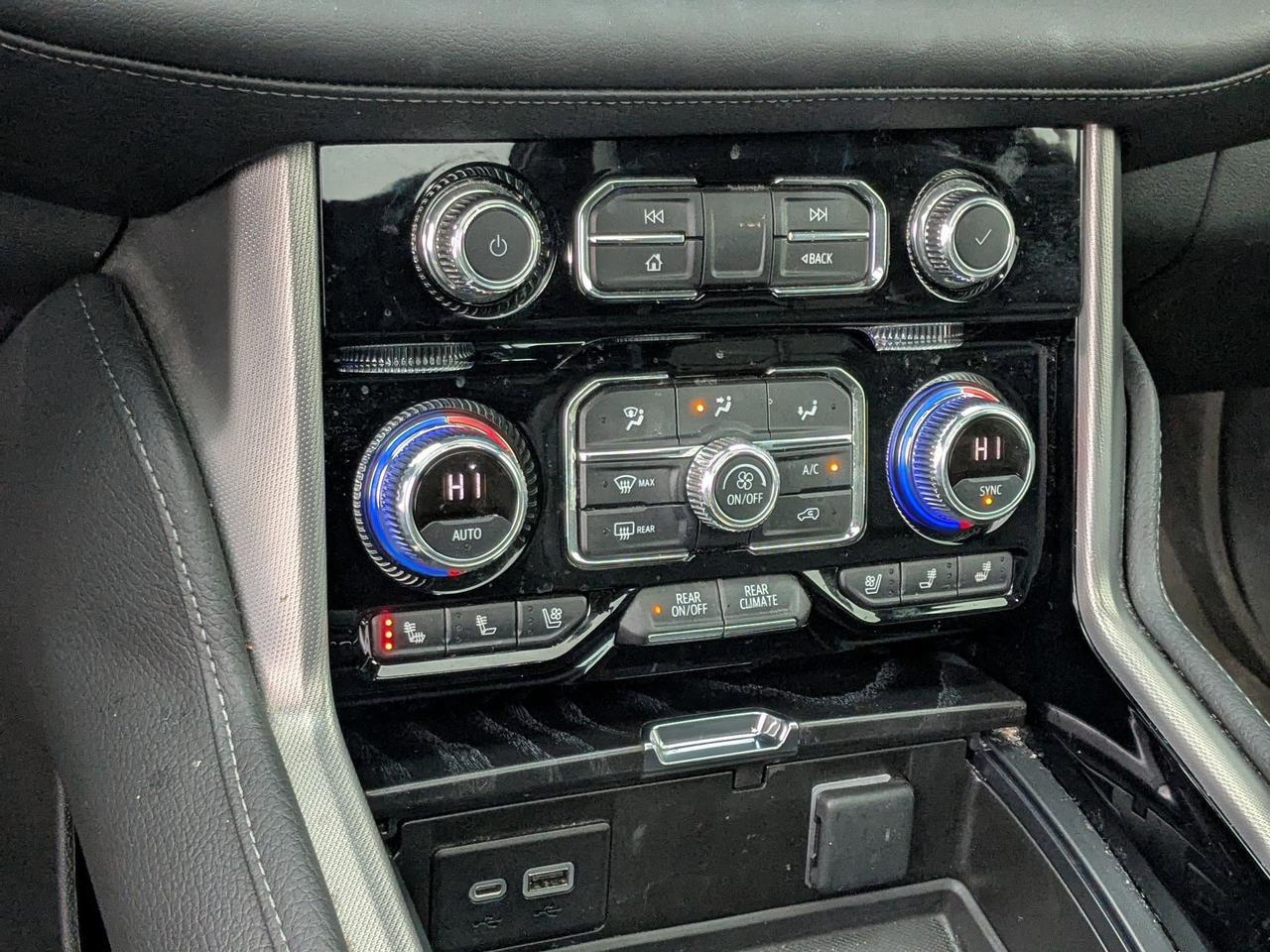 2022 GMC Yukon XL Denali