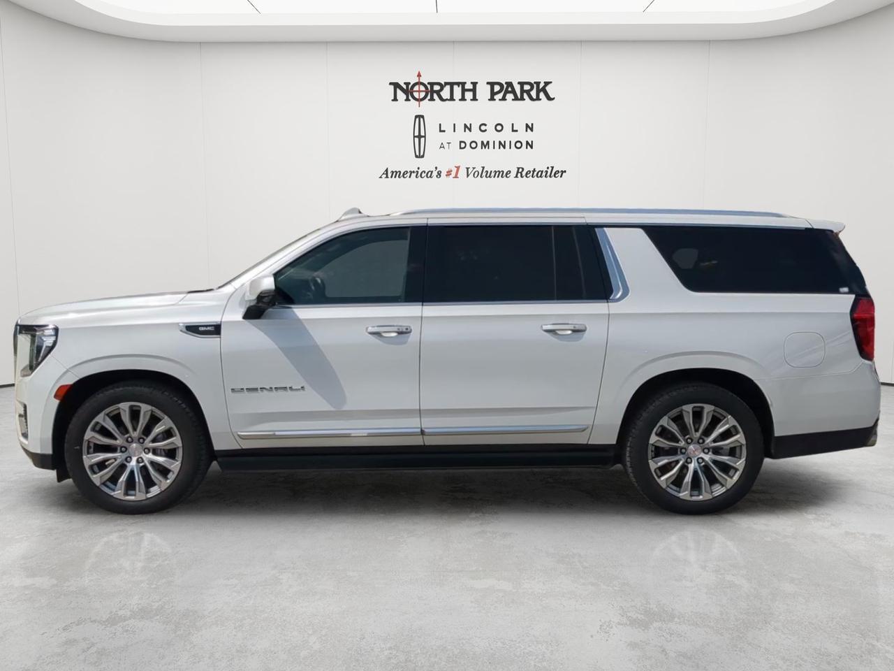 2022 GMC Yukon XL Denali