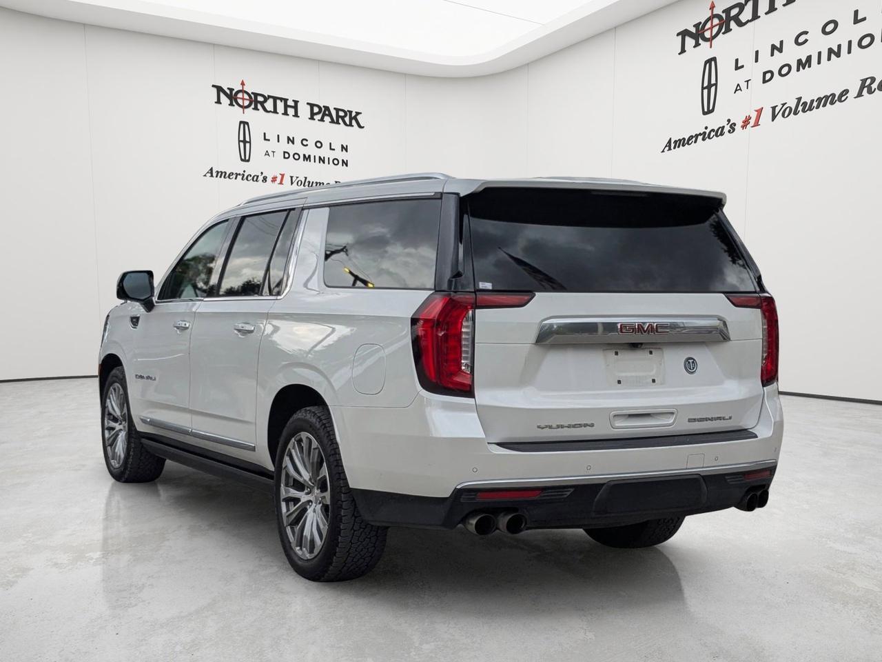 2022 GMC Yukon XL Denali