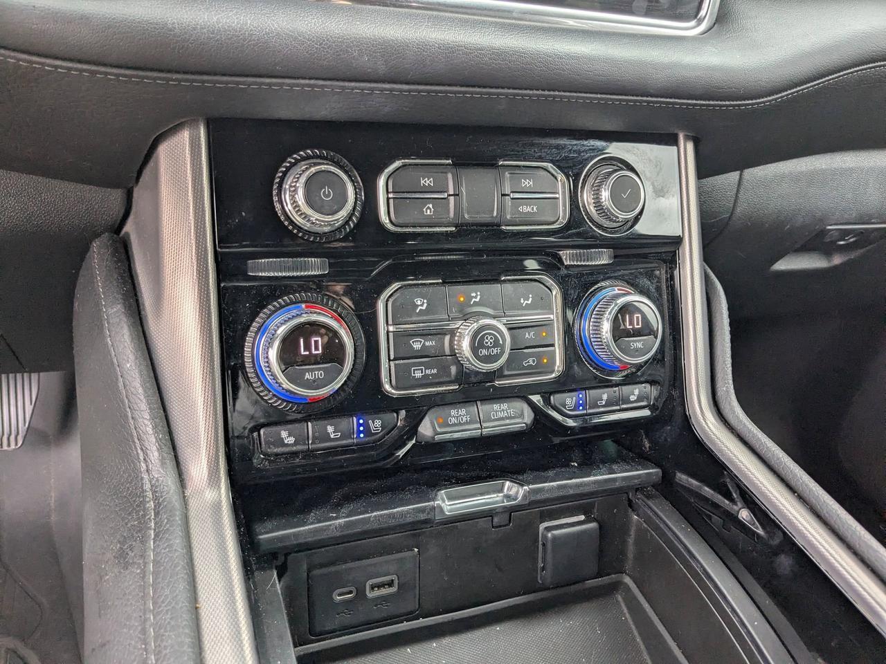 2022 GMC Yukon XL Denali