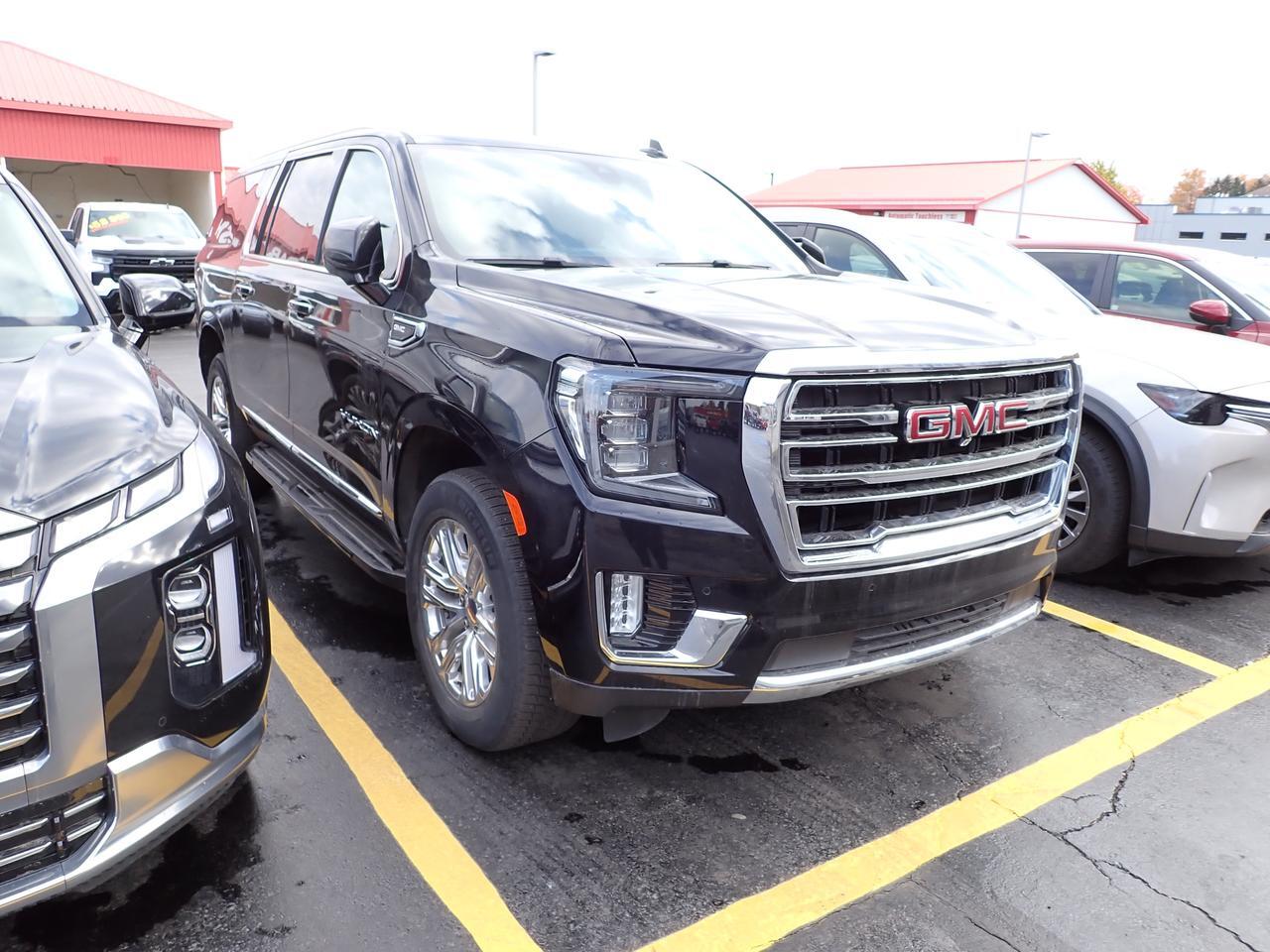 2022 GMC Yukon XL SLT 4WD 4DR