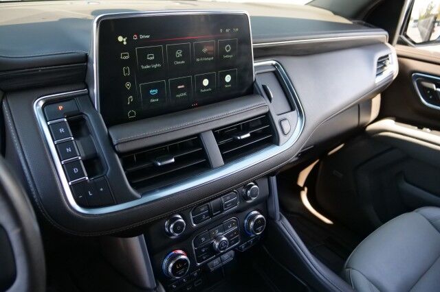 2022 GMC Yukon XL SLT / 4WD / Third Row / Pano Sunroof / Cooled Seats! High Point NC