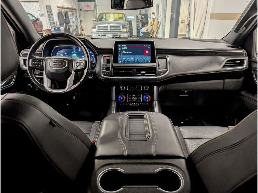 2022 GMC Yukon XL SLT Bozeman MT