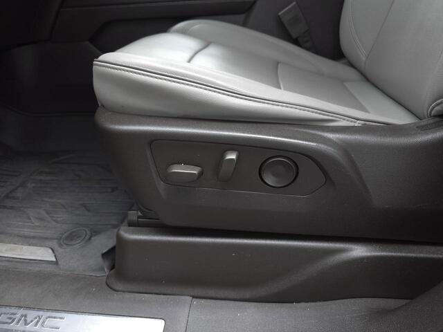 2022 GMC Yukon XL SLT Wilson NC