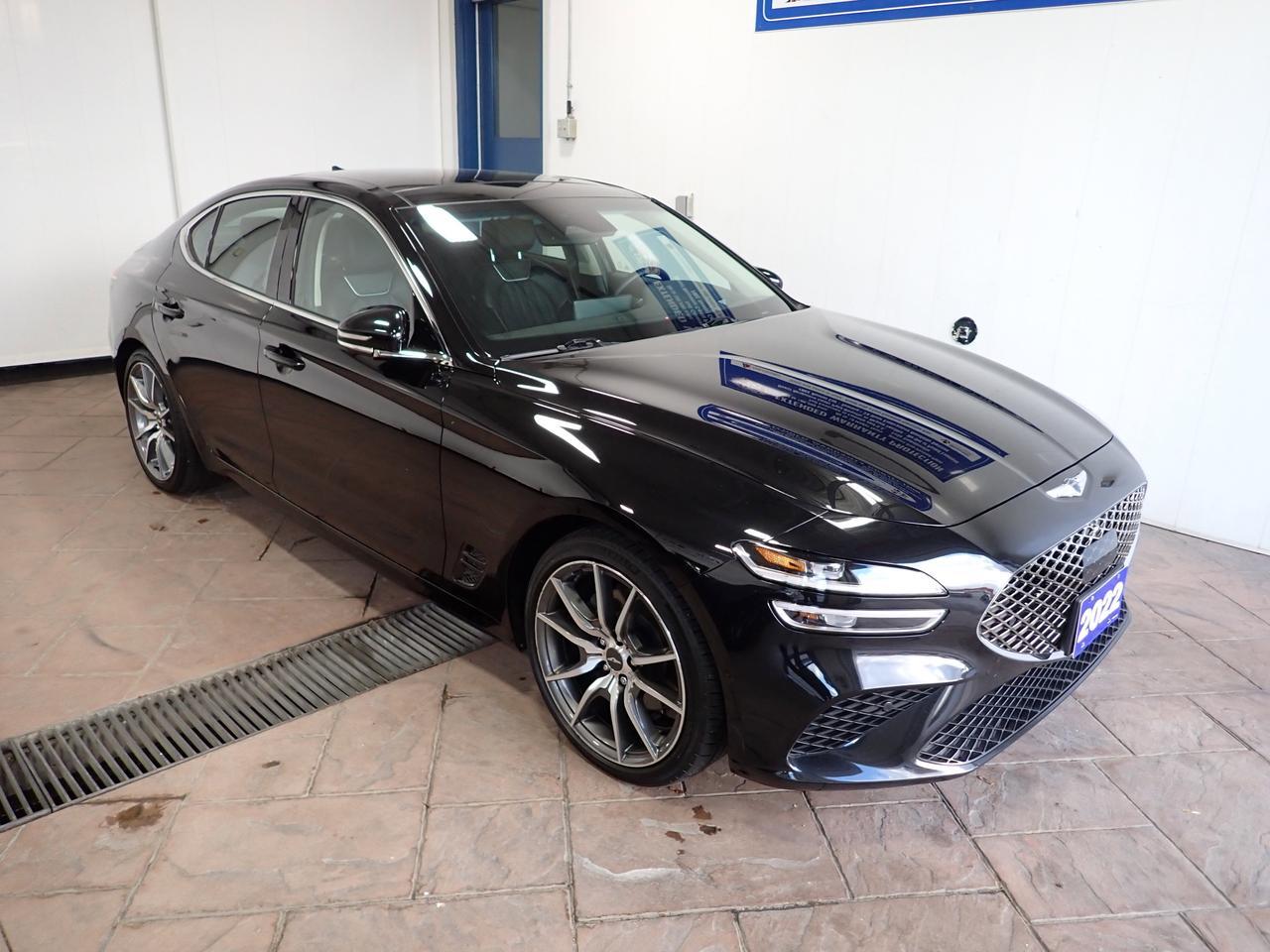 2022 Genesis G70 2.0T Prestige AWD LEATHER NAVI SUNROOF Listowel ON