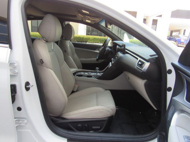 2022 Genesis G70 2.0T RWD Plano TX