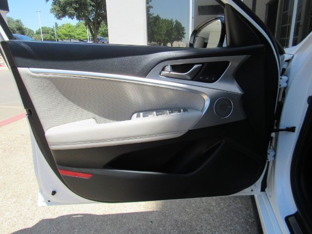 2022 Genesis G70 2.0T RWD Plano TX