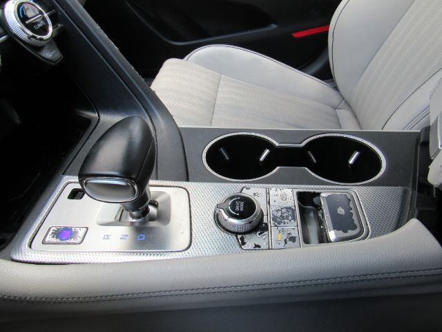 2022 Genesis G70 2.0T RWD Plano TX