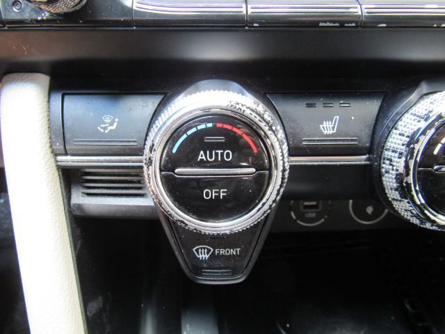 2022 Genesis G70 2.0T RWD Plano TX