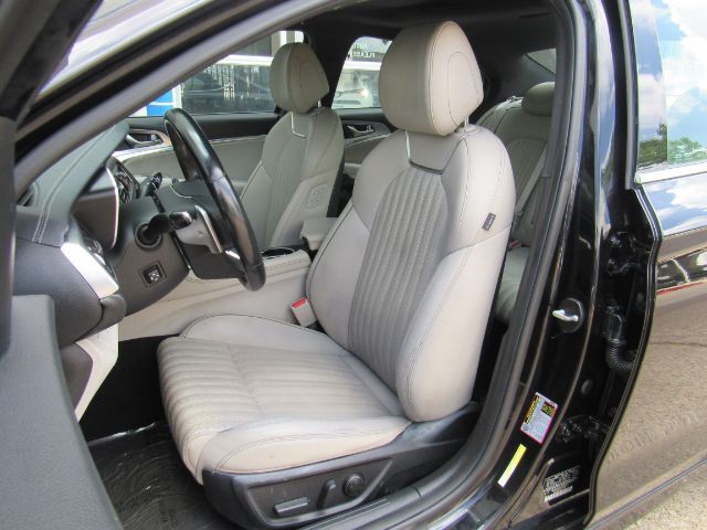 2022 Genesis G70 2.0T RWD Plano TX