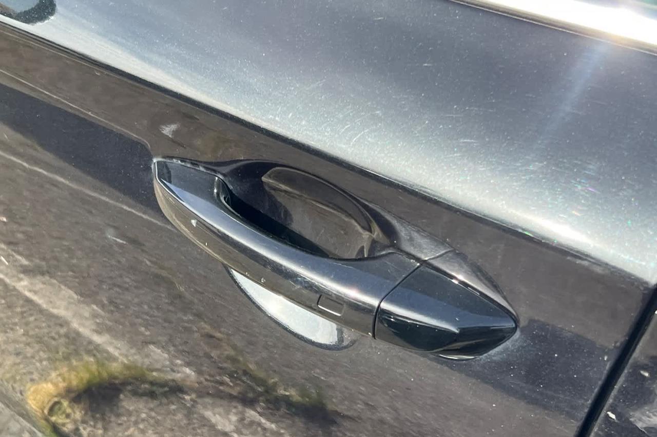 2022 Genesis G70 2.0T Roseville CA