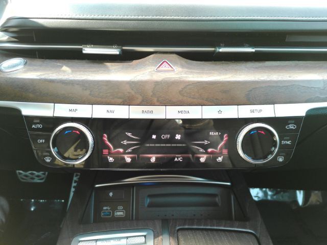 2022 Genesis G80 2.5T RWD Plano TX