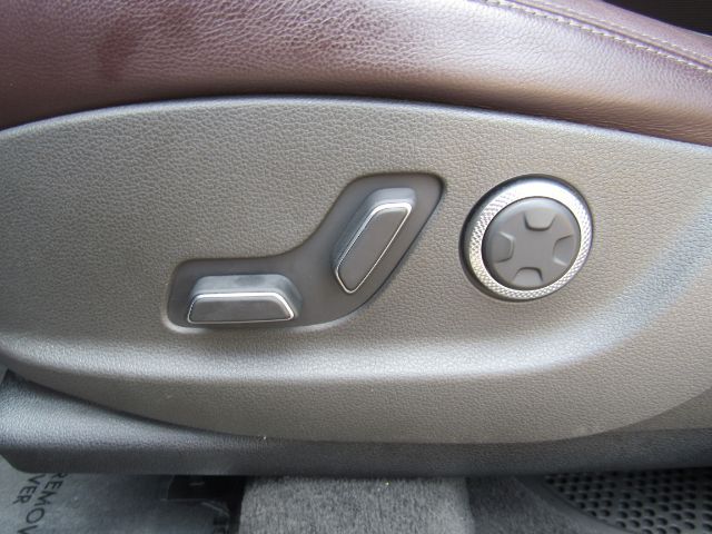 2022 Genesis GV70 2.5T AWD Plano TX