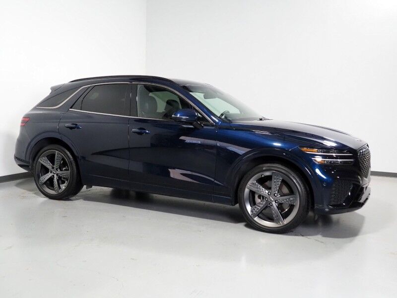 2022 Genesis GV70 2.5T Sport Prestige AWD *NAVIGATION, ADAPTIVE CRUISE, SAFETY ALERTS, 360 CAMERAS, PANO MOONROOF, LEATHER, CLIMATE SEATS, HEATED STEERING, AUTOMATIC PARKING, 21 INCH WHEELS, LEXICON AUDIO, WIRELESS CHARGING, ANDROID & APPLE