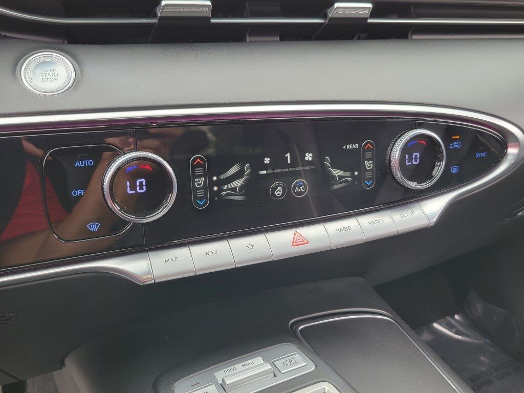 2022 Genesis GV70 2.5T Sport Prestige Chantilly VA
