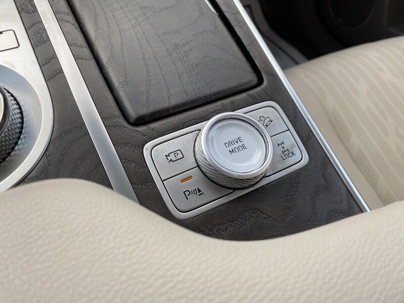 2022 Genesis GV80 Advanced + Bristol  PA