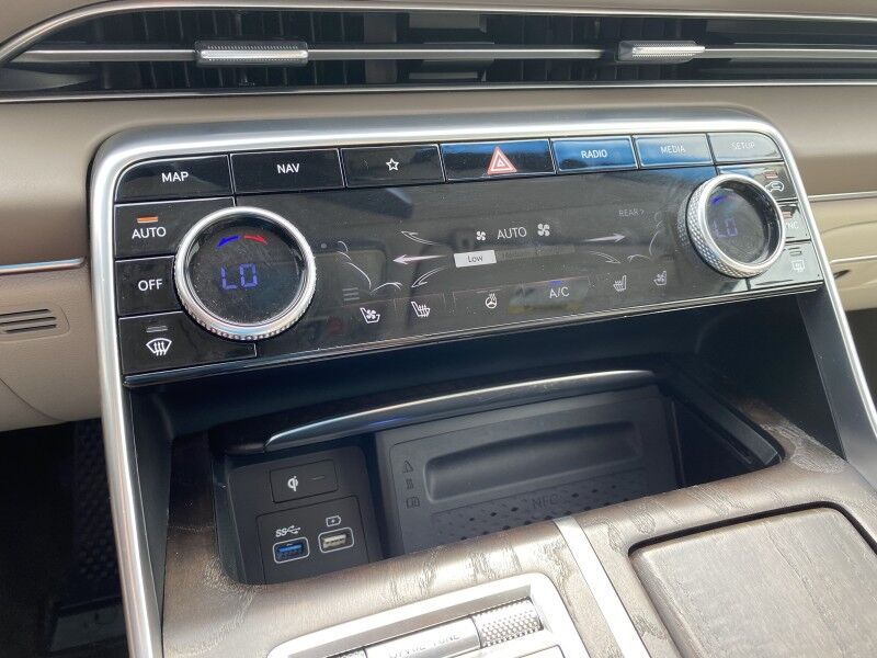 2022 Genesis GV80 Advanced + Bristol  PA