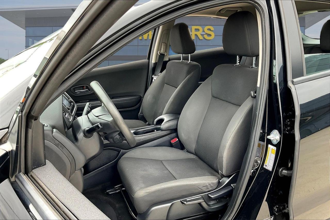 2022 HONDA HR-V LX Houston TX