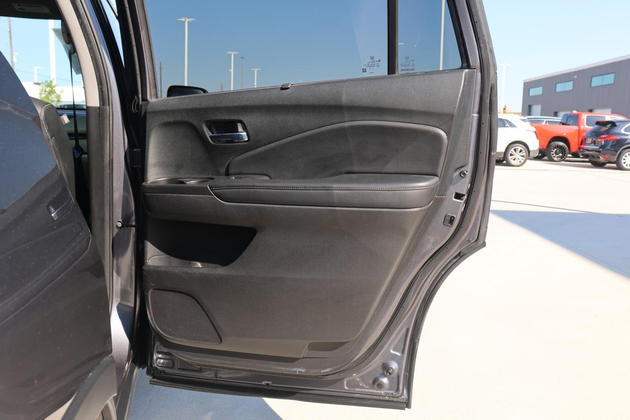 2022 HONDA PILOT TOURING Houston TX