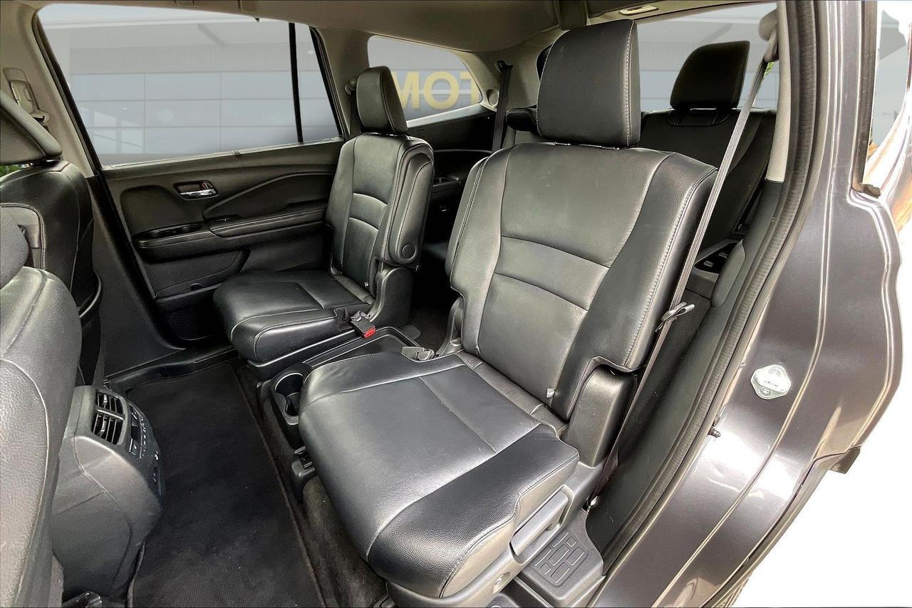 2022 HONDA PILOT TOURING Houston TX